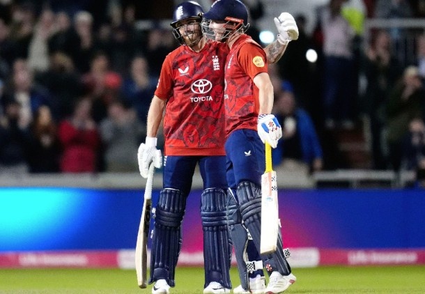 England’s-Record-304-Against-South-Africa